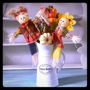 Prefect falll detail to be simple yet festive